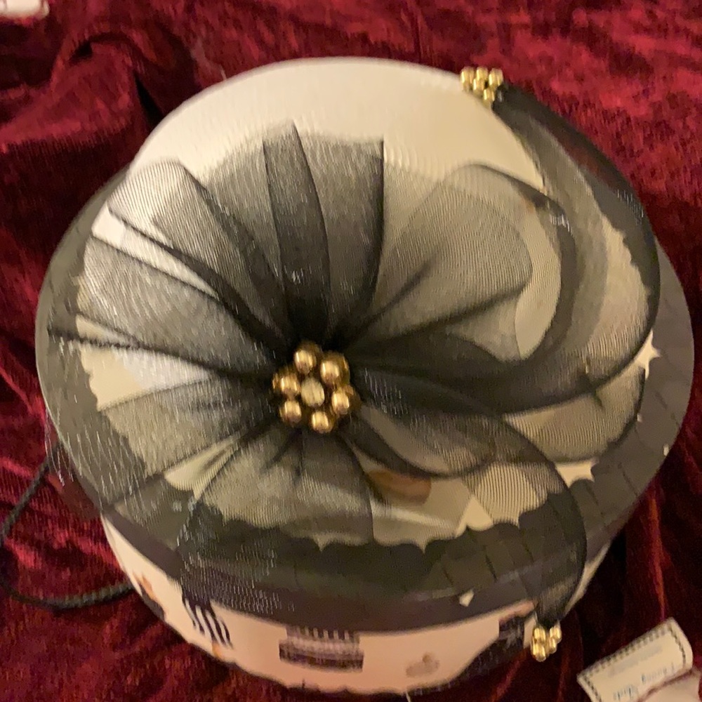 Vintage pill box hat